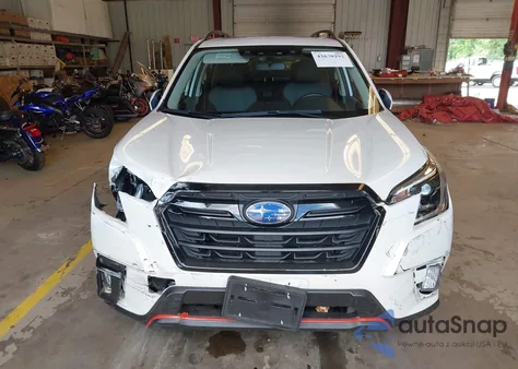 2024 Subaru Forester Sport z USA, uszkodzony, nr VIN JF2SKAGC8RH405595